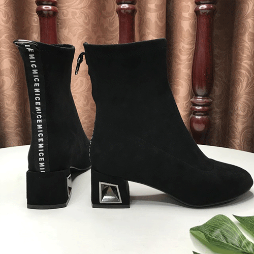 真皮高跟鞋女2019新款尖头黑色工作鞋细跟显瘦职业女鞋头层牛皮鞋